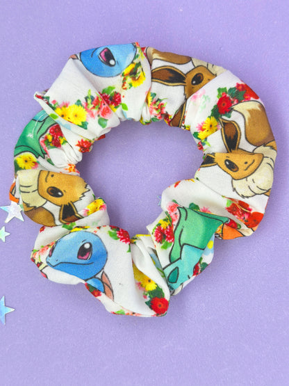 Flowery Character Print Scrunchie